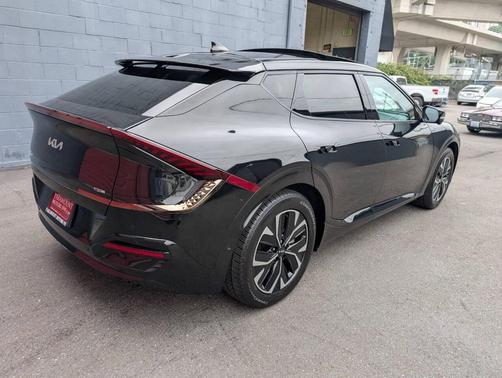 Black 2024 Kia EV6 GT Line 4dr Crossover