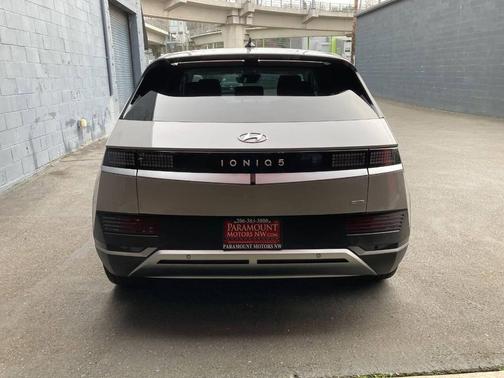 2024 Hyundai IONIQ 5 SEL