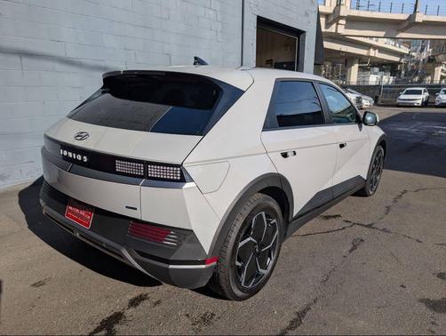 2024 Hyundai IONIQ 5 SEL