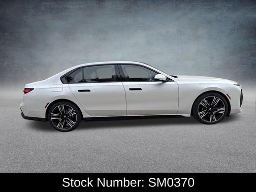 2026 BMW 760 xDrive