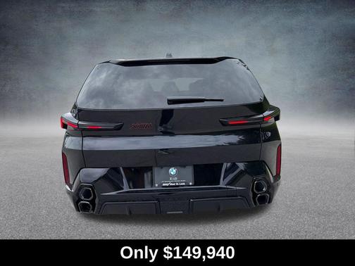 Black Sapphire Metallic 2026 BMW XM Label