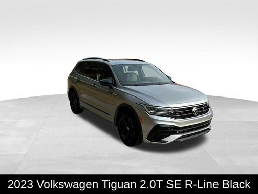 2023 Volkswagen Tiguan 2.0T SE R-Line Black