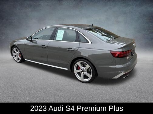 2023 Audi S4 Premium Plus TFSI quattro Tiptronic