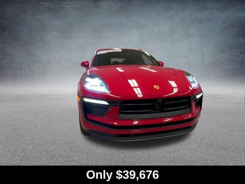 2022 Porsche Macan Base