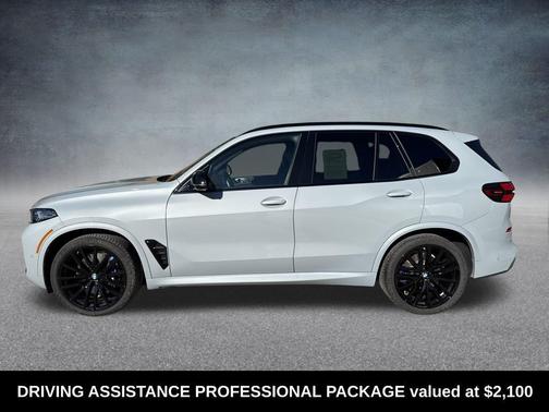 2024 BMW X5 M60i