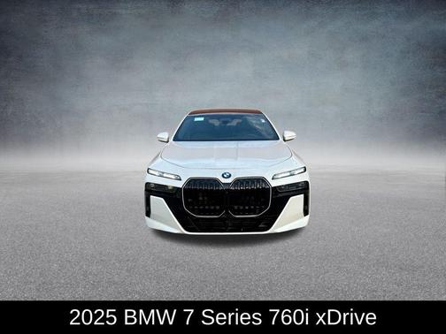 2025 BMW 760 xDrive