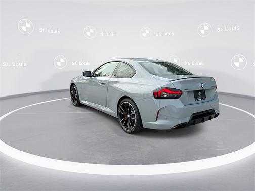 2025 BMW M240 i xDrive