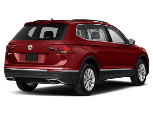 Cardinal Red Metallic 2020 Volkswagen Tiguan 2.0T SE