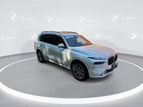 2023 BMW X7 xDrive40i
