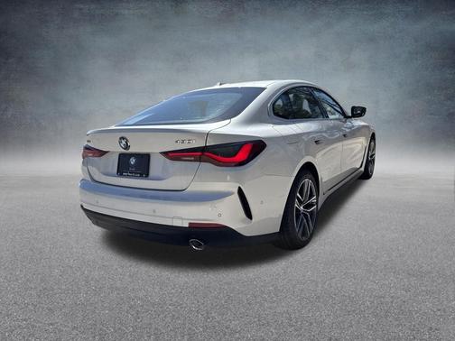 Mineral White Metallic 2026 BMW 430 Gran Coupe i