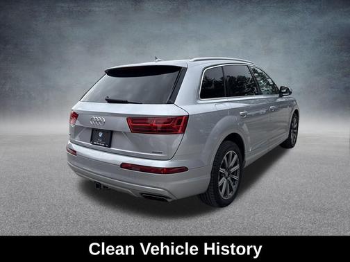 2019 Audi Q7 55 Premium Plus