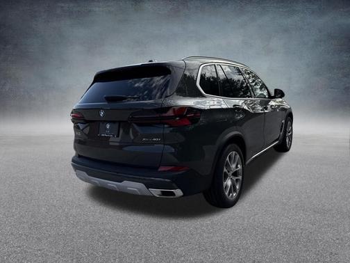 Dravit Grey Metallic 2026 BMW X5 xDrive40i