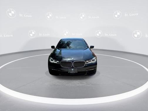 2019 BMW 750 i xDrive