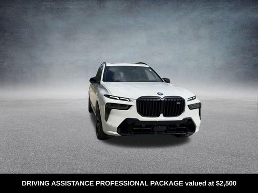 2025 BMW X7 M60i