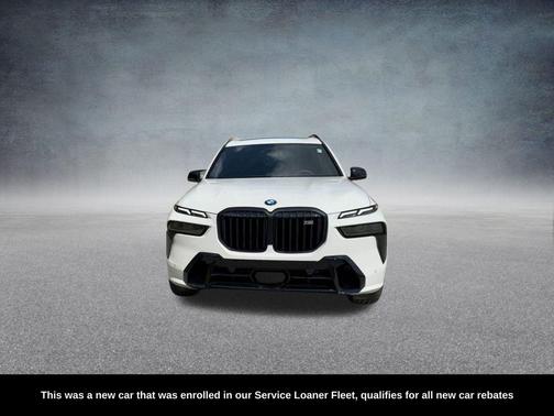 2025 BMW X7 M60i