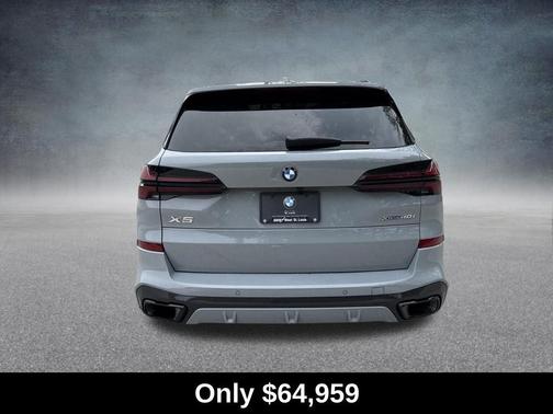Brooklyn Grey Metallic 2025 BMW X5 xDrive40i