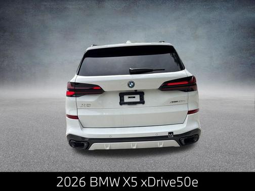 Alpine White 2026 BMW X5 PHEV xDrive50e