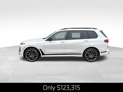 2026 BMW X7 M60i