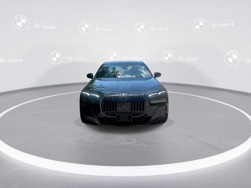 2024 BMW 740 i xDrive