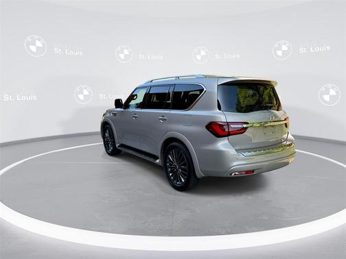 2022 INFINITI QX80 SENSORY