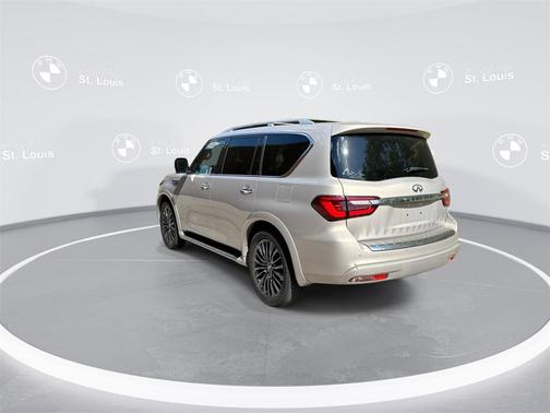 2022 INFINITI QX80 SENSORY