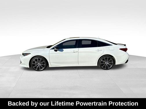 2022 Toyota Avalon Touring