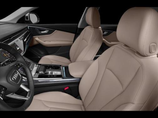 2021 Audi Q8 55 Premium