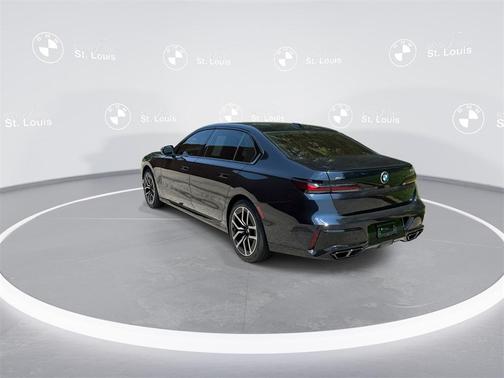 2025 BMW 760 i xDrive