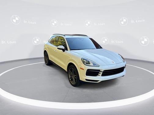 2022 Porsche Cayenne Platinum Edition