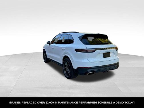 2022 Porsche Cayenne Platinum Edition