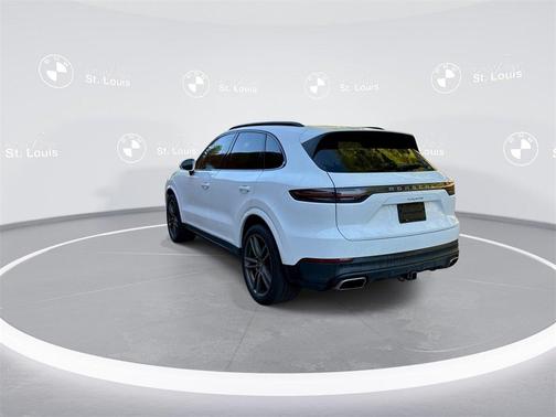 2022 Porsche Cayenne Platinum Edition