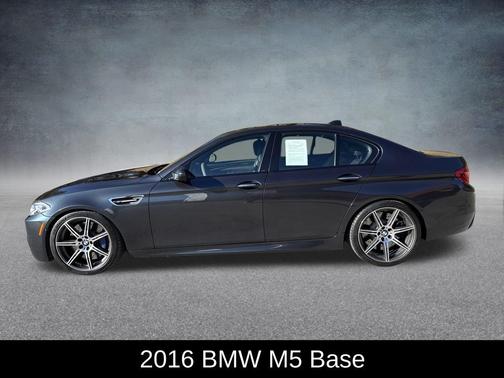 2016 BMW M5 Base