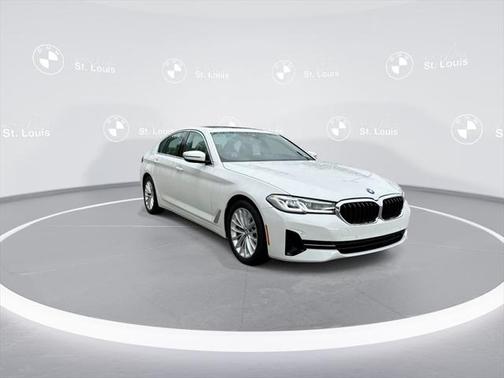2022 BMW 530 i xDrive
