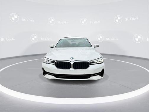 2022 BMW 530 i xDrive