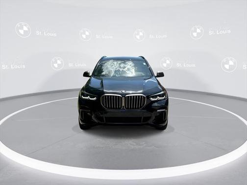 2022 BMW X5 M50i