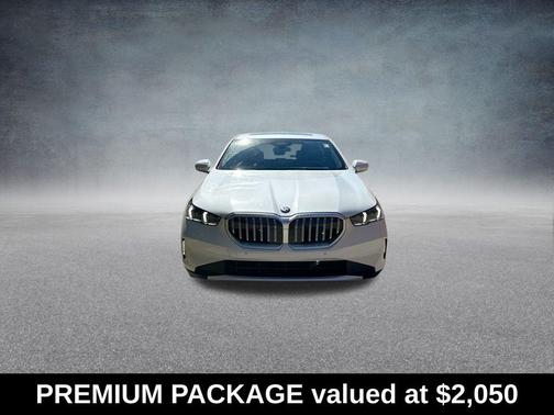 2025 BMW 530 xDrive