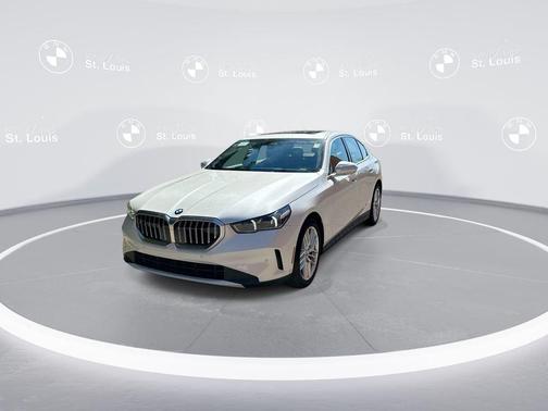2025 BMW 530 xDrive