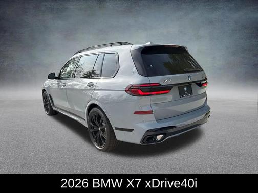 Brooklyn Grey Metallic 2026 BMW X7 xDrive40i