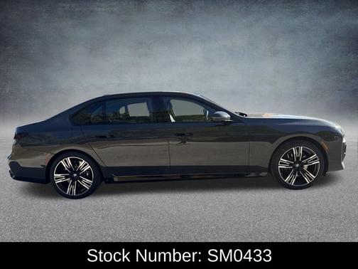 2026 BMW 760 xDrive