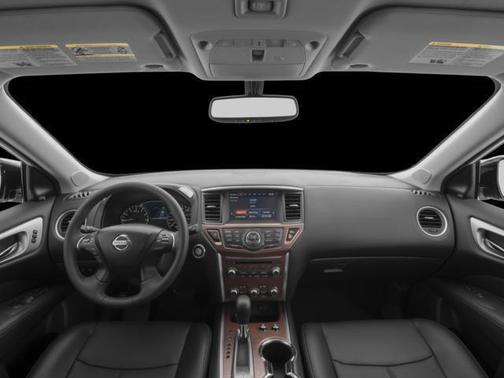 2017 Nissan Pathfinder Platinum