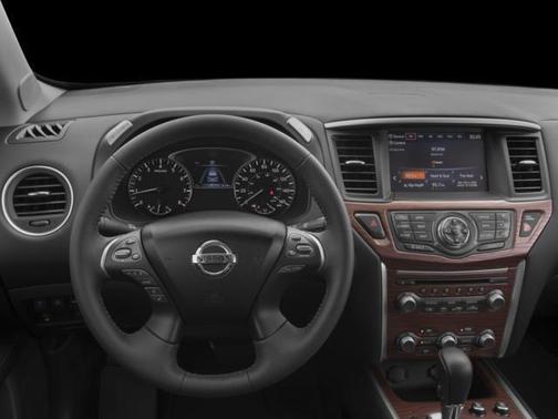 2017 Nissan Pathfinder Platinum