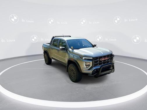 2024 GMC Canyon AT4