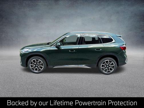 San Remo Green Metallic 2025 BMW X1 xDrive28i