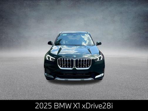 San Remo Green Metallic 2025 BMW X1 xDrive28i
