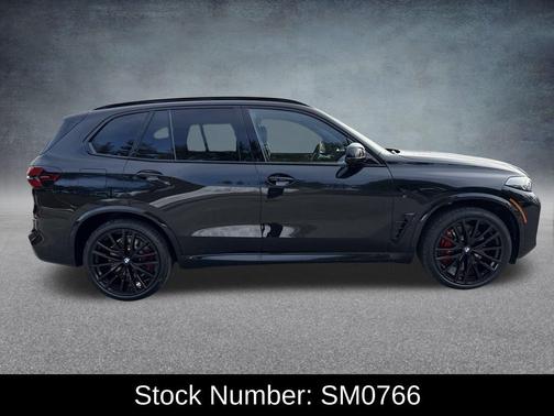 2026 BMW X5 M60i
