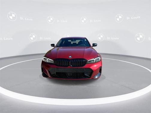2025 BMW 330 i xDrive