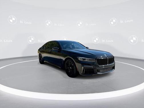 2022 BMW 750 i xDrive