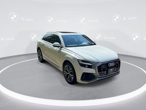 2023 Audi Q8 55 Prestige