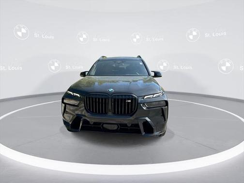 2024 BMW X7 M60i