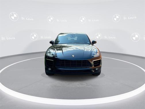 2018 Porsche Macan Sport Edition